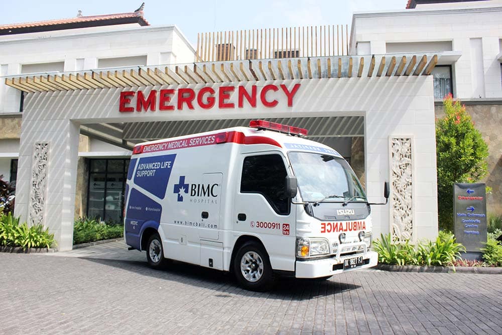 Know When You Should Call An Ambulance