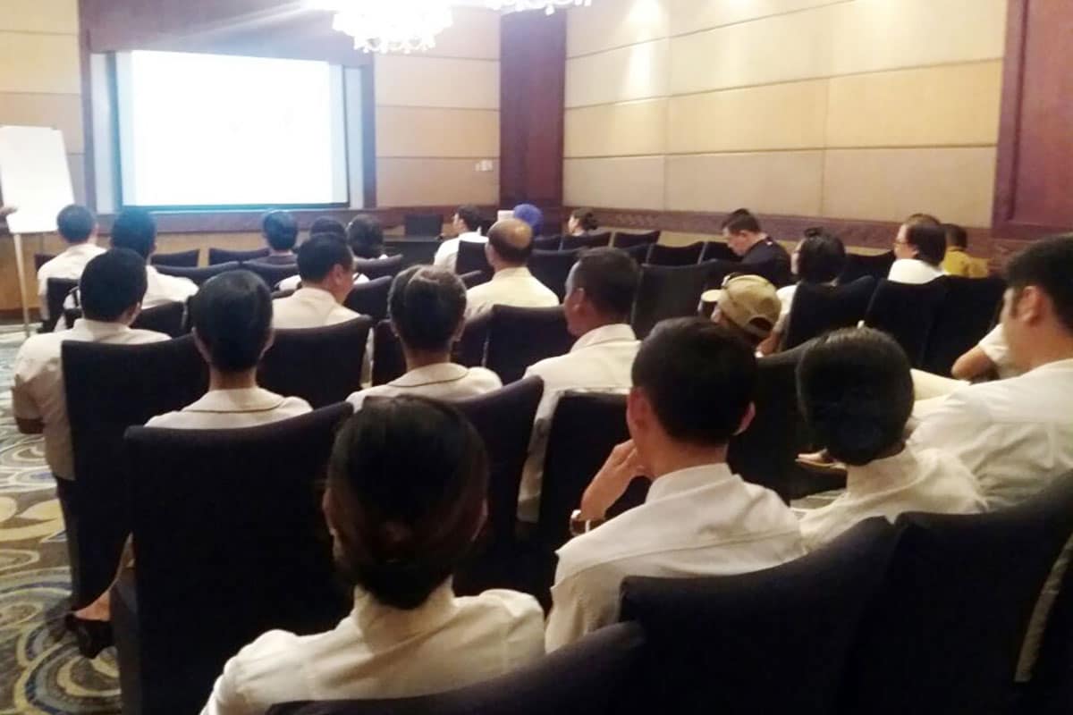 Pain Syndrome Health Talk for Hotel Group