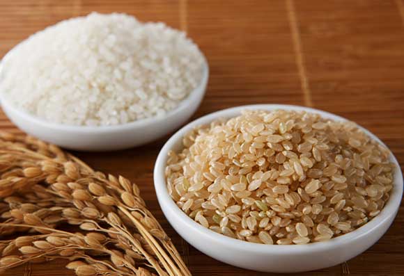 White-rice-vs-brown-rice