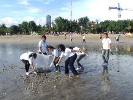 BIMC Hospital - Beach Cleaning
