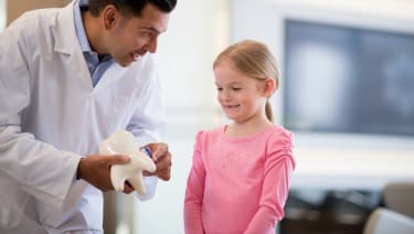pediatric_dentist_big_tooth
