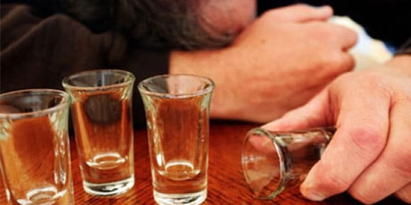 web_alcohol_poisonong